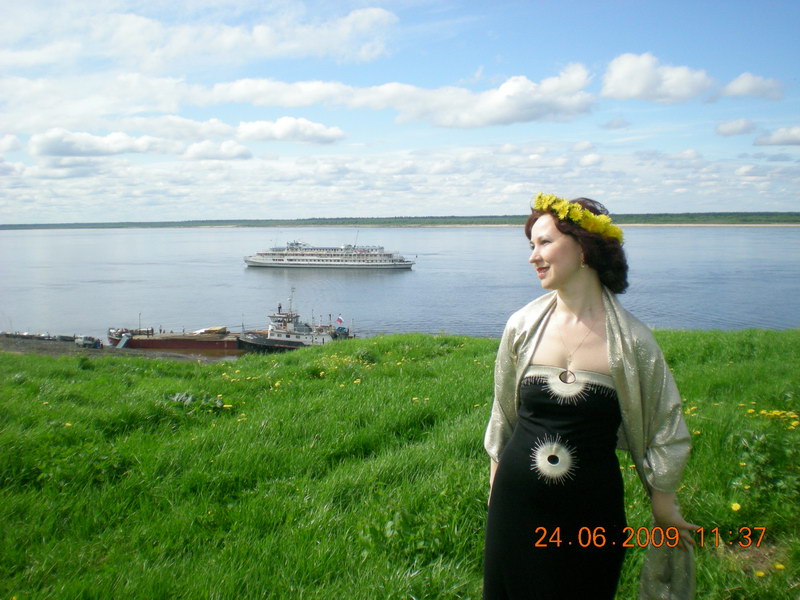     , 2009 .